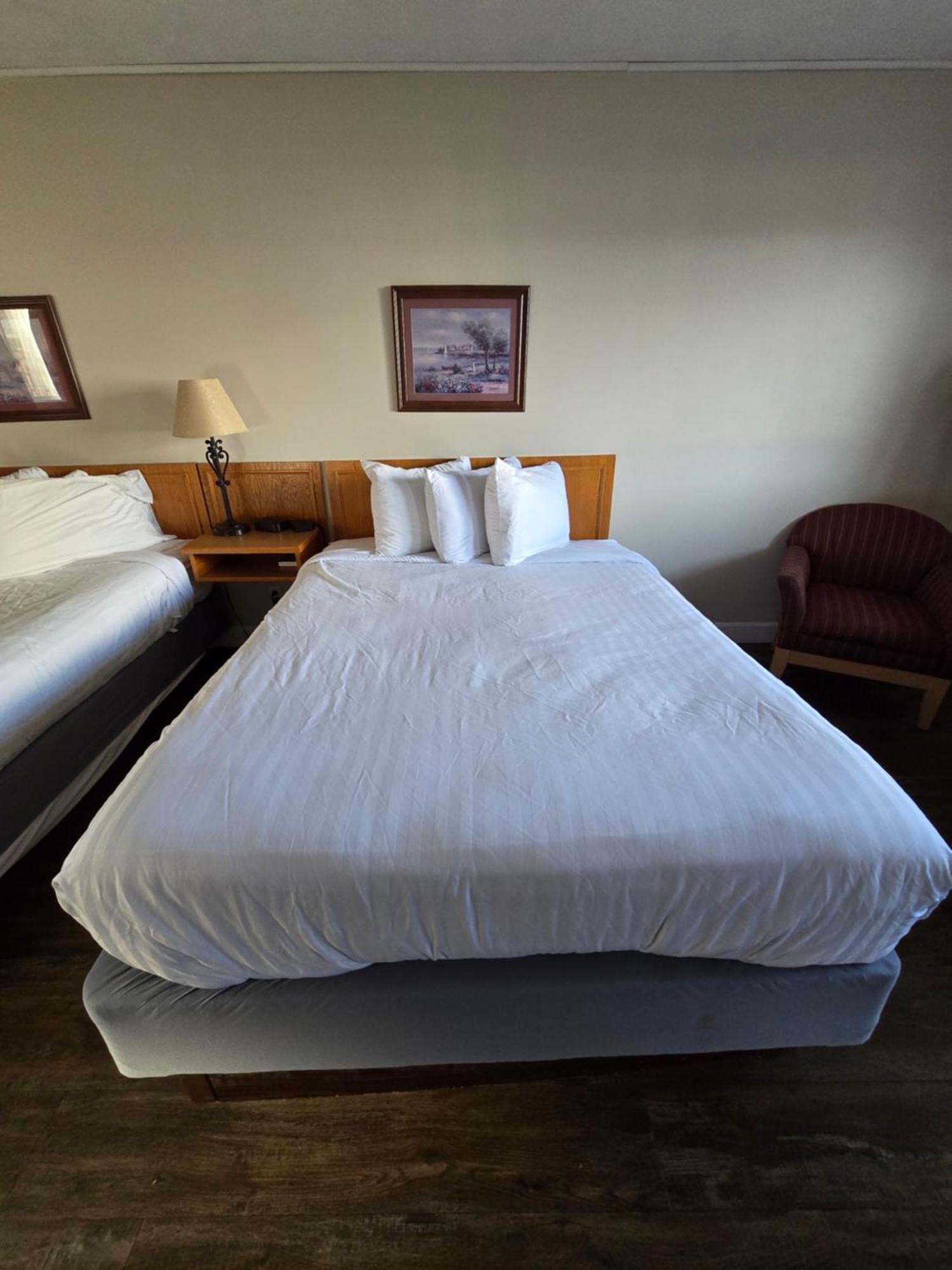 Travelodge By Wyndham Port Elgin Extérieur photo